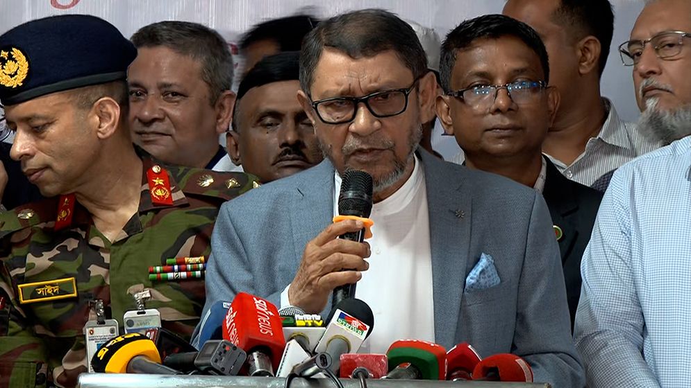 বাংলাদেশকে ৫ লাখ ডেঙ্গু টেস্ট কিট দিল যুক্তরাষ্ট্র