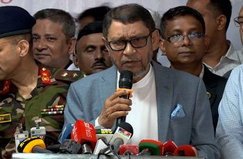 বাংলাদেশকে ৫ লাখ ডেঙ্গু টেস্ট কিট দিল যুক্তরাষ্ট্র