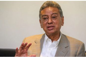 আর্থিক খাতকে রাজনীতিমুক্ত রাখার আহ্বান অর্থমন্ত্রীর
