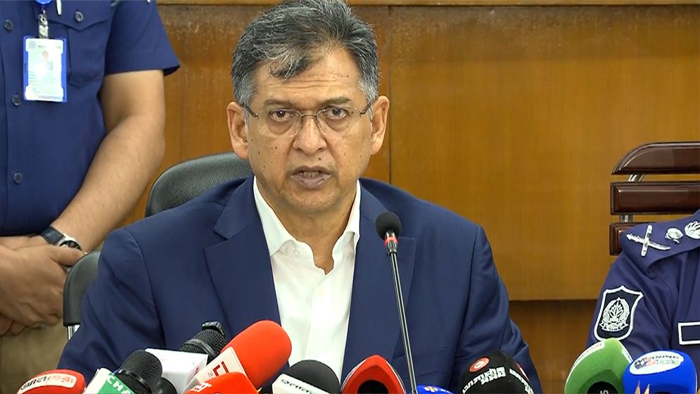 স্বরাষ্ট্রমন্ত্রী কর্তৃক পুলিশের সাইবার ইউনিটের উদ্বোধন