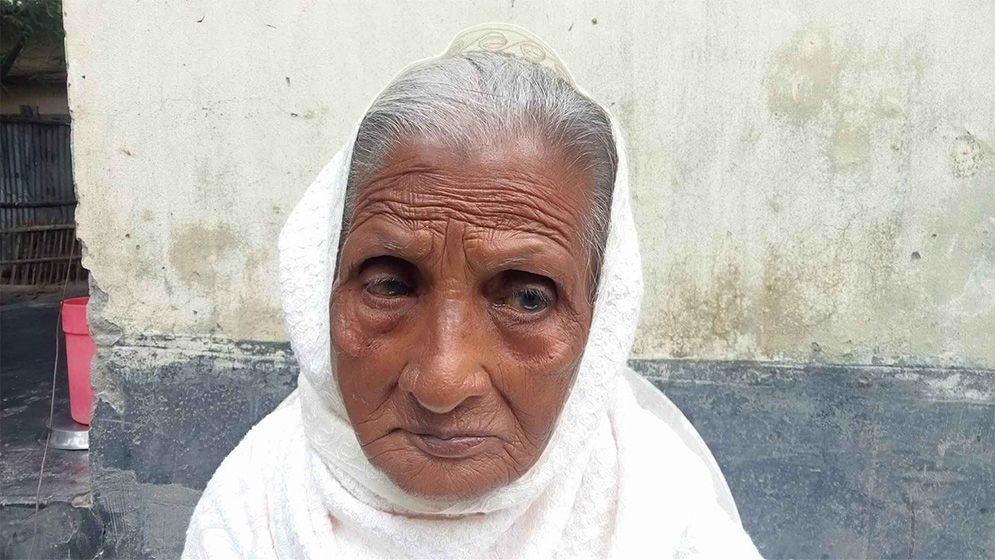 মুক্তিযোদ্ধা ফুলমতি আর নেই, শোকের ছায়া সাদুল্লাপুরে