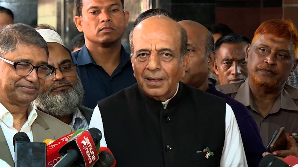 শেখ হাসিনাকে ফেরত দেওয়ার সময়সীমা নেই: দীনেশ ত্রিবেদী