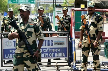 পাকিস্তানের প্রতিবাদ: সীমান্তে দুই পাকিস্তানি হত্যার জন্য ভারতকে ডাকা হয়েছে
