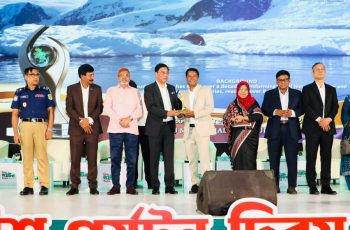 বর্ষসেরা ট্যুরিজম কনটেন্ট ক্রিয়েটর পুরস্কার পেলেন সালাহউদ্দীন সুমন