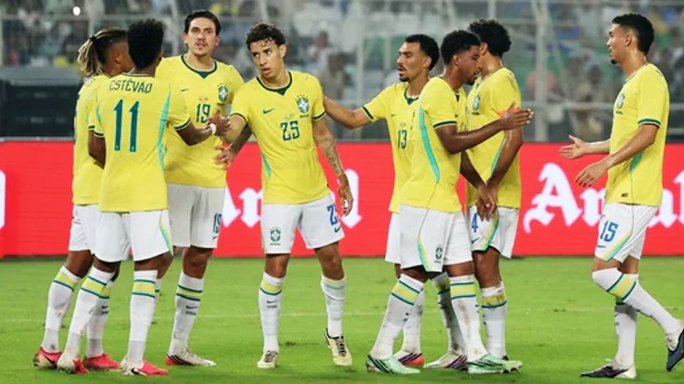 ব্রাজিলের জোড়া গোলে ভারতকে ৪-০ ব্যবধানে পরাজিত