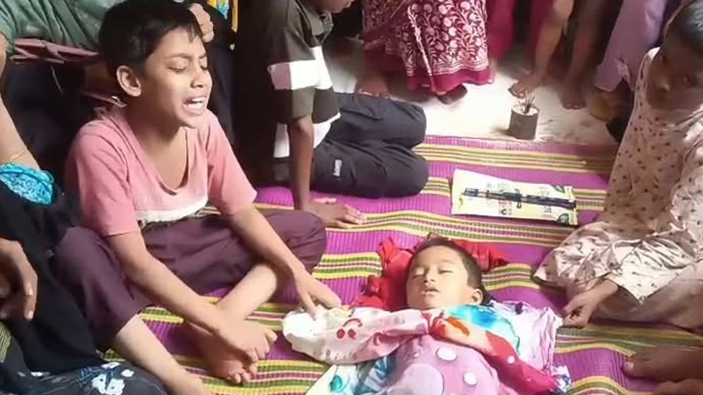 আখাউড়ায় পুকুরে ডুবে শিশুর মৃত্যু