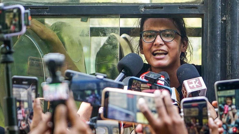 দিল্লিতে আইসা সভাপতি নেহা বোরা সহ ১৫০ বিক্ষোভকারী আটক