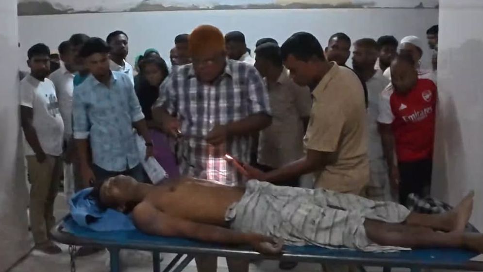 পাবনায় চুরি সন্দেহে সুমনকে পিটিয়ে হত্যার অভিযোগ