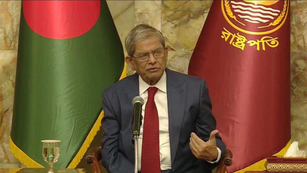 রাষ্ট্রপতির তরুণদের ব্যবসায় এগিয়ে আসার আহ্বান
