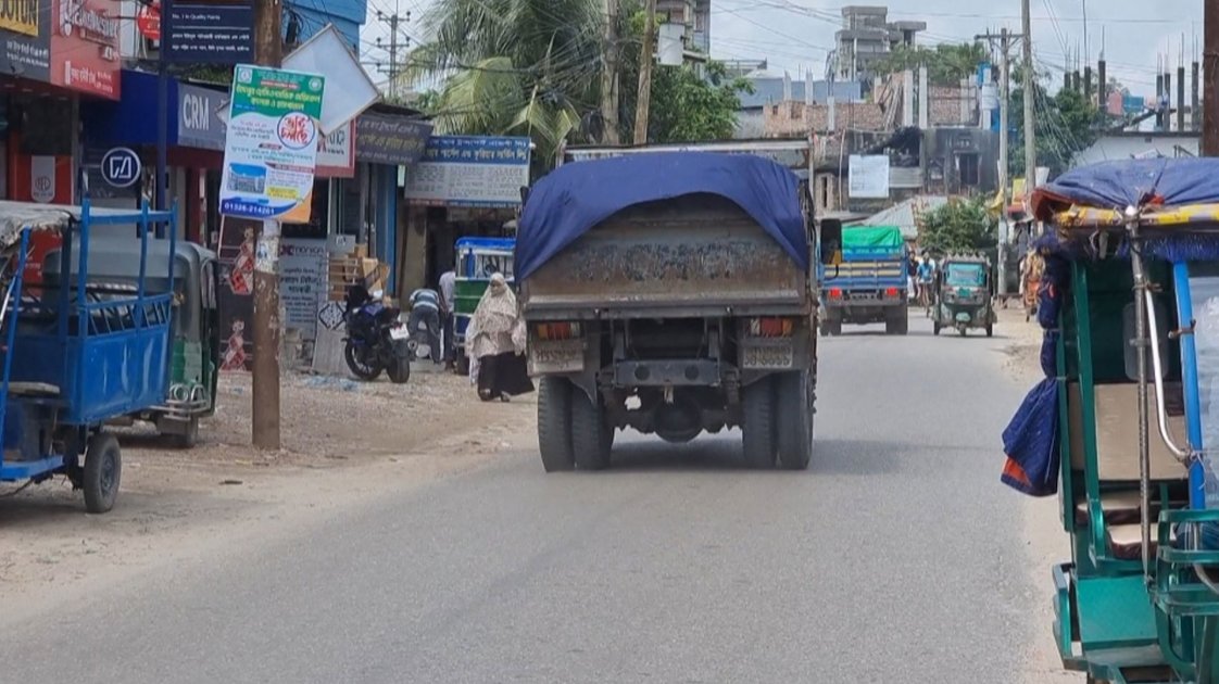 চাঁদপুরে ট্রাকের ধাক্কায় অটোরিকশার যাত্রী নিহত