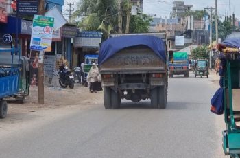 চাঁদপুরে ট্রাকের ধাক্কায় অটোরিকশার যাত্রী নিহত