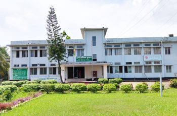 ভোমরা স্থলবন্দরে রাজস্ব আদায়ে বড় ঘাটতি, ব্যবসায়ীরা উদ্বিগ্ন