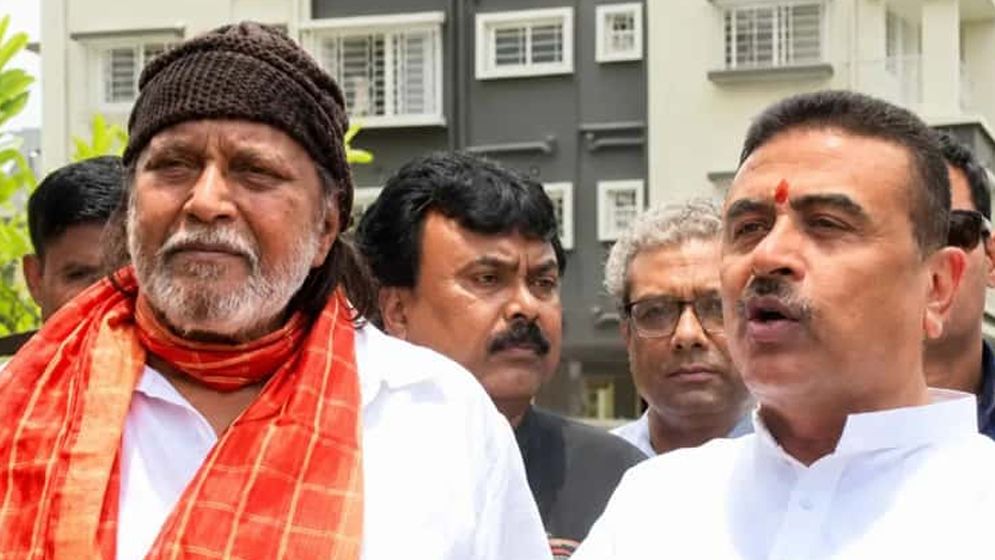 মিঠুন চক্রবর্তীকে উপদেষ্টা হিসেবে নিয়োগ দিলেন শুভেন্দু