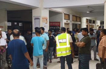 ঝিনাইদহে শালিসি বৈঠকে সংঘর্ষ, আহত ১০