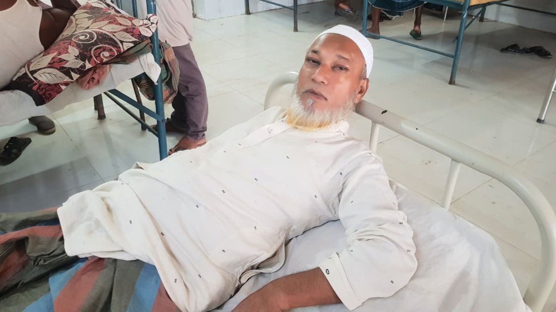 কুড়িগ্রামে জমি বিরোধে সাংবাদিকের মা-বাবাকে পেটানোর অভিযোগ