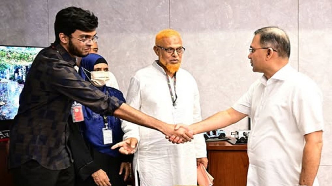 প্রধানমন্ত্রীর সঙ্গে আবরার ফাহাদের পরিবারের সাক্ষাৎ