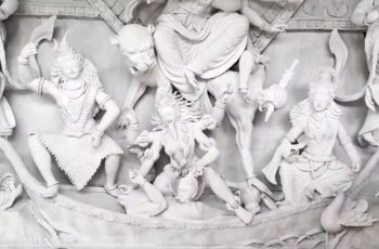সিরাজগঞ্জে দুর্গা প্রতিমা থেকে সরানো হলো নৌকা