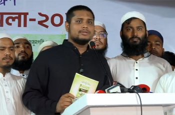 দুর্গাপূজায় আলেম-ওলামাদের দায়িত্বশীল ভূমিকা পালনের আহ্বান হাসনাতের