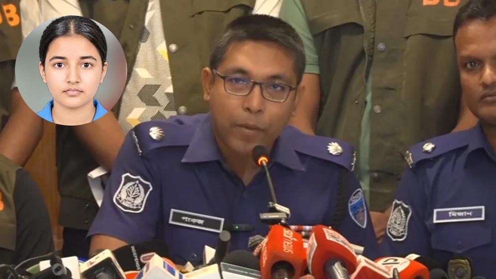 কুমিল্লায় স্কুলছাত্রী তাজমিনকে ধর্ষণের পর হত্যা: সিএনজি চালক গ্রেফতার