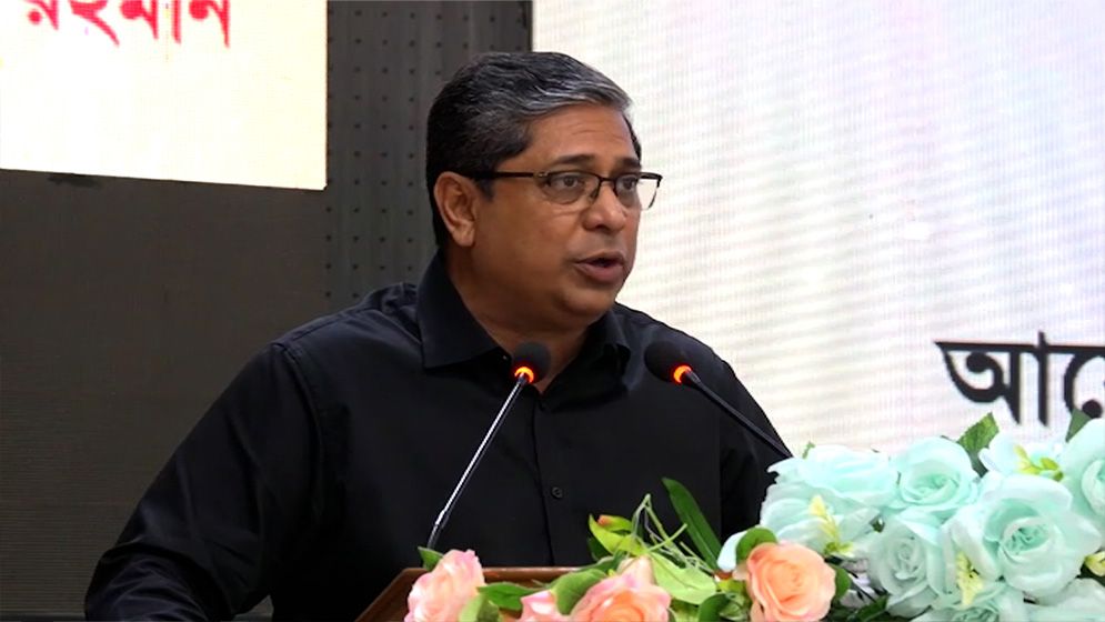 ২০৩০ সালের মধ্যে ২৪ হাজার মেগাওয়াট সৌর বিদ্যুৎ উৎপাদনের লক্ষ্যমাত্রা