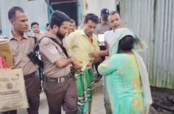 শেরপুরে স্কুলশিক্ষার্থীকে ধর্ষণের অভিযোগে কৃষক লীগ নেতা গ্রেপ্তার