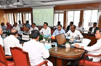প্রধানমন্ত্রীর নির্দেশ: উন্নয়ন প্রকল্পে বরাদ্দ সঠিকভাবে ব্যয় করতে হবে