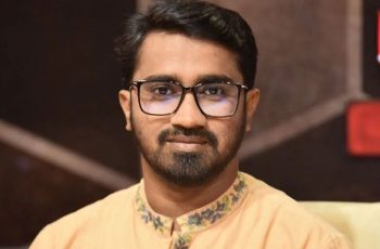 জামায়াতের বিরুদ্ধে রবীন্দ্রনাথ ঠাকুরের গ্রাফিতিতে প্রতিবাদ