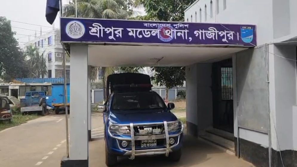 গাজীপুরে অন্তঃসত্ত্বা স্ত্রীর হত্যায় স্বামী আটক