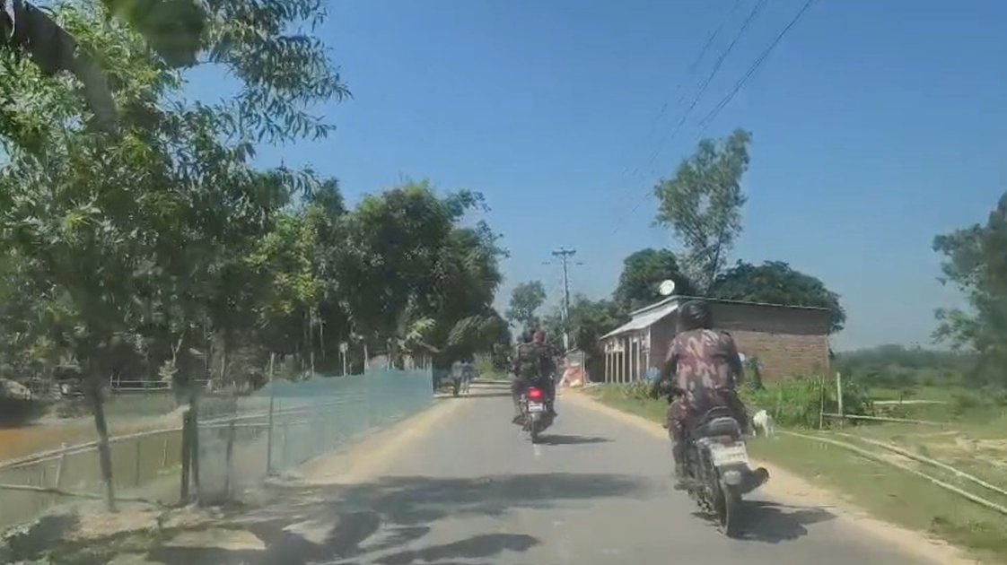 হালুয়াঘাটে বিজিবির অভিযানে চোরাকারবারি নিহত, সদস্য আহত