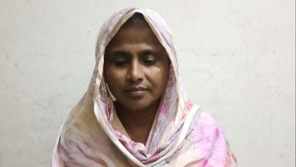 টঙ্গীতে মাদক সম্রাজ্ঞী মোমেলা বেগমসহ ২ নারী গ্রেফতার