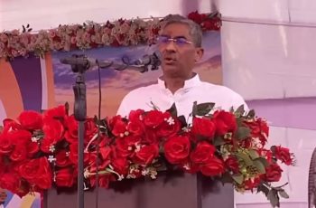 শিক্ষাকে অগ্রাধিকার দিয়ে তরুণদের শক্তিশালী করতে চায় সরকার