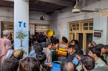 পাকিস্তানে স্কুলের ছাদ ধসে নিহত ২৯, আহত ২০