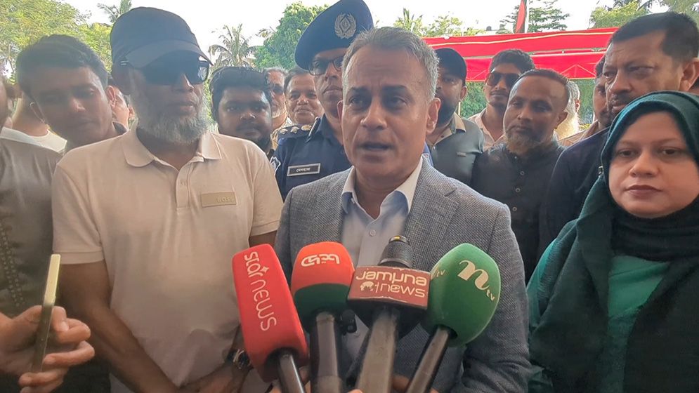 নির্বাচিত সরকারকে বিচ্যুত করতে পারবে না নিষিদ্ধ সংগঠন: সেতুমন্ত্রী