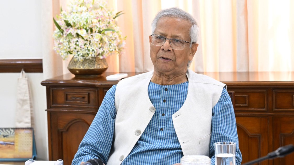 ড. ইউনূস পেলেন ‘হিলারি ক্লিনটন অ্যাওয়ার্ড’