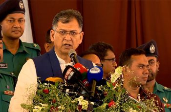 সর্বোচ্চ পূজামণ্ডপ ও ধর্মীয় স্বাধীনতার প্রতিশ্রুতি স্বরাষ্ট্রমন্ত্রীর