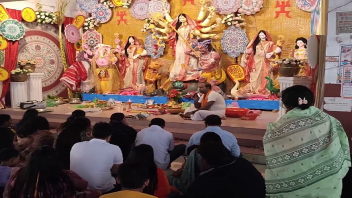 শারদীয় দুর্গোৎসবের মহাষ্টমী আজ, কুমারী পূজা অনুষ্ঠিত