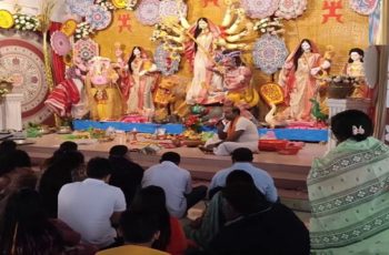 শারদীয় দুর্গোৎসবের মহাষ্টমী আজ, কুমারী পূজা অনুষ্ঠিত