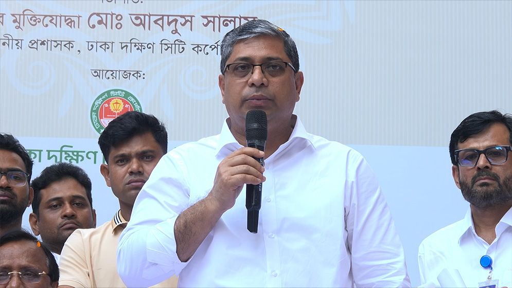 সরকার পরিচ্ছন্নতাকর্মীদের জীবনমান ও আবাসন উন্নয়নে কাজ করছে
