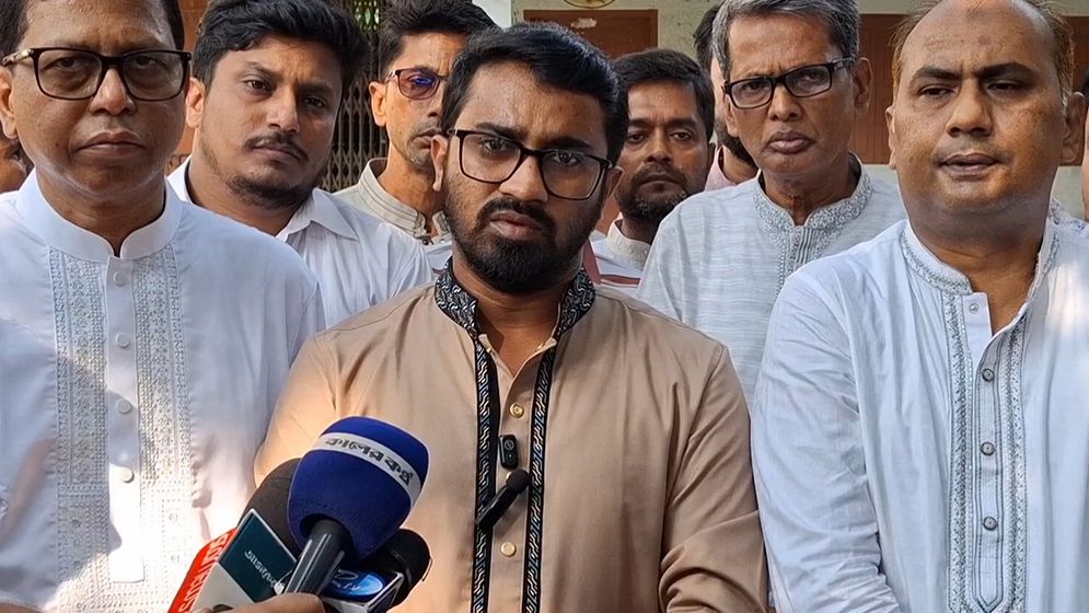 আ. লীগের সঙ্গে জামায়াতের নতুন ষড়যন্ত্রের অভিযোগ প্রধানমন্ত্রীর সহকারীর