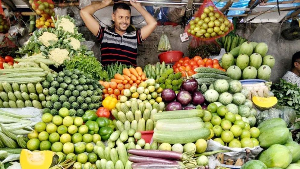 পূজার ছুটির পরেও বাজারে সবজির দাম নাগালের বাইরে