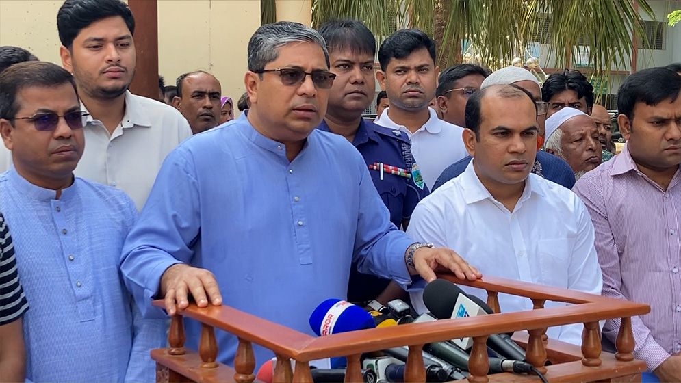 স্থানীয় সরকার প্রতিমন্ত্রীর বক্তব্যে বিরোধীদের বিরুদ্ধে অভিযোগ
