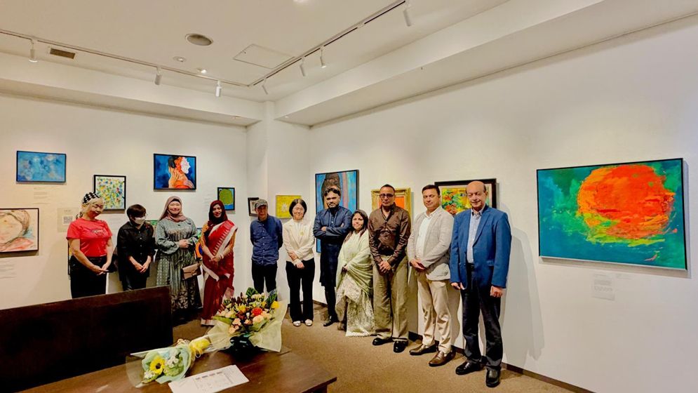 জাপানের ইয়োকোহামায় কামরুল হাসান লিপুর প্রথম একক প্রদর্শনী