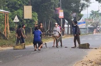 রাঙ্গামাটি ও খাগড়াছড়িতে আধাবেলা অবরোধ শেষ, যান চলাচল স্বাভাবিক হচ্ছে
