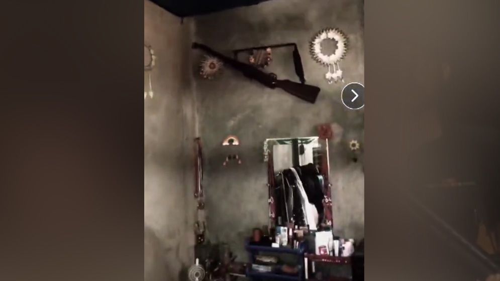 কুমিল্লায় টিকটক ও ফেসবুকে অস্ত্র বেচাকেনার অভিযোগে যুবক আটক