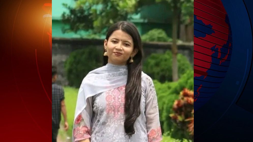 সাইনবোর্ডে কুবি শিক্ষার্থীর মরদেহ উদ্ধার, স্বামী আটক