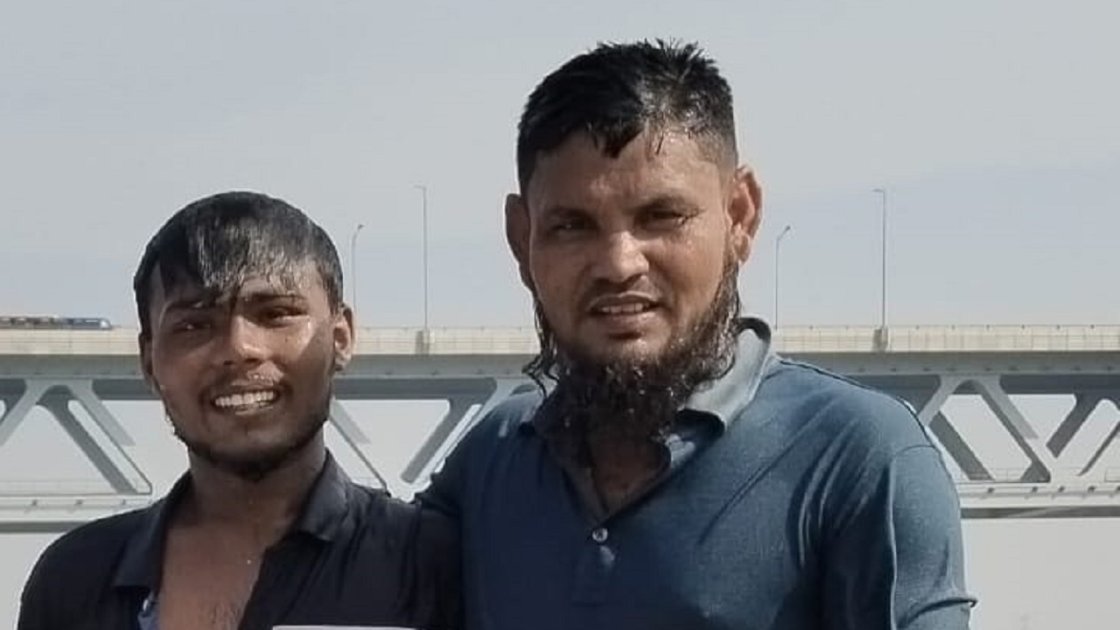 পদ্মায় গোসলে নেমে ২ কর্মী নিখোঁজ, উদ্ধার অভিযান চলছে