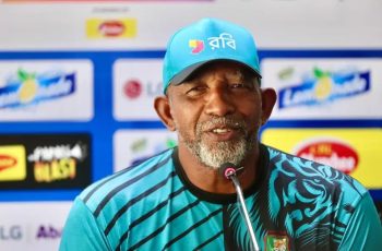 বাংলাদেশের দলের অস্থিরতা নিয়ে মন্তব্য করলেন ফিল সিমন্স