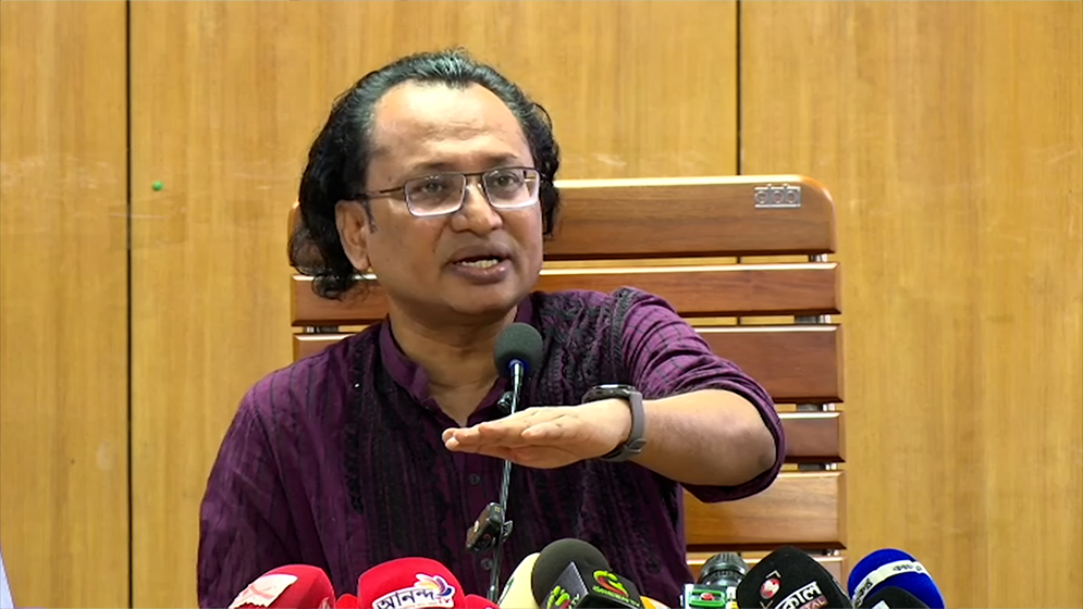 প্রধানমন্ত্রীর দেশে ফেরার পর আইজিপির বক্তব্য নিয়ে সিদ্ধান্ত