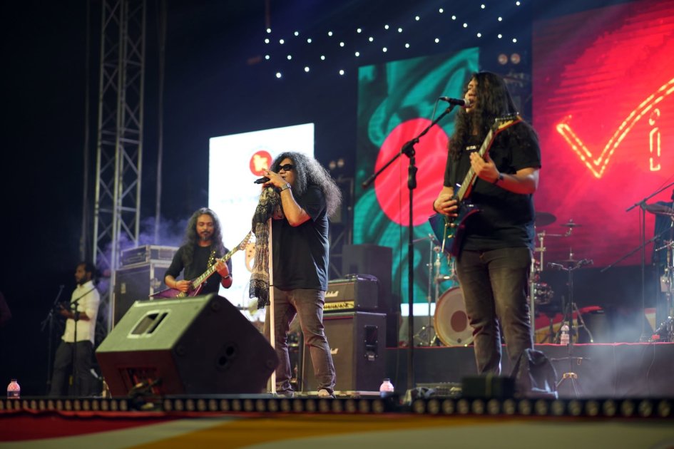 ভাইকিংসের ৩০ বছর পূর্তি: আসছে নতুন অ্যালবাম ও সিনেমা