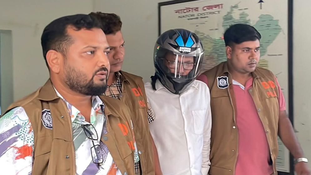 নাটোরে ছাত্রদল নেতা শাকিল হত্যায় মিন্টুর ৩ দিনের রিমান্ড